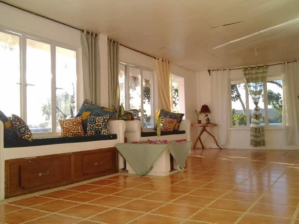 Pierhouse Lodging Бусуанґа Екстер'єр фото