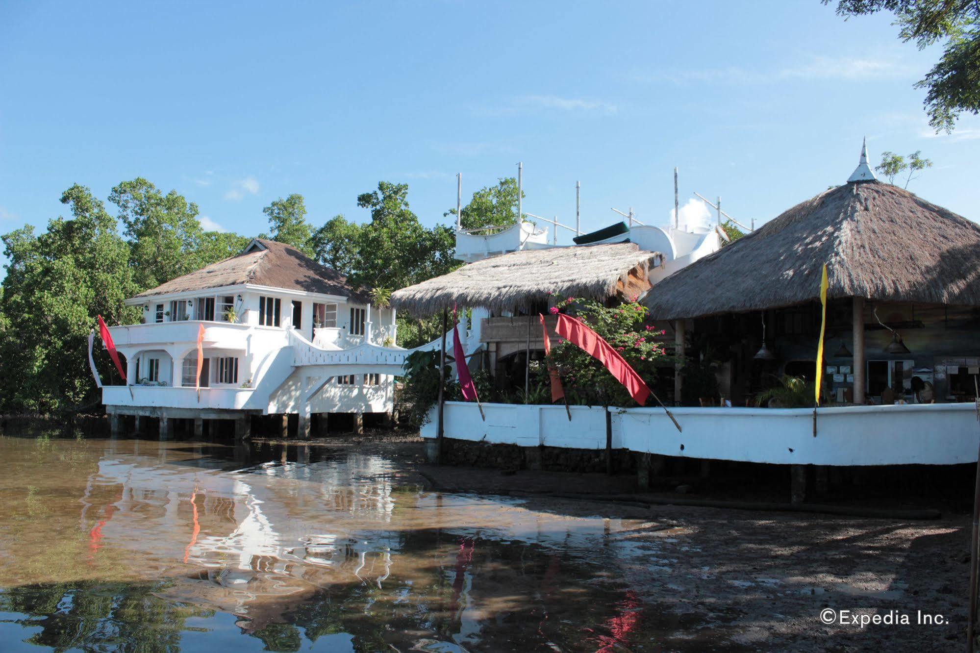 Pierhouse Lodging Бусуанґа Екстер'єр фото