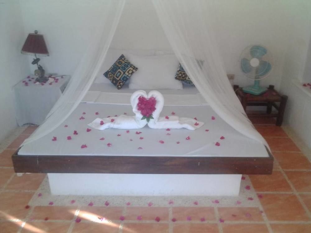 Pierhouse Lodging Бусуанґа Екстер'єр фото