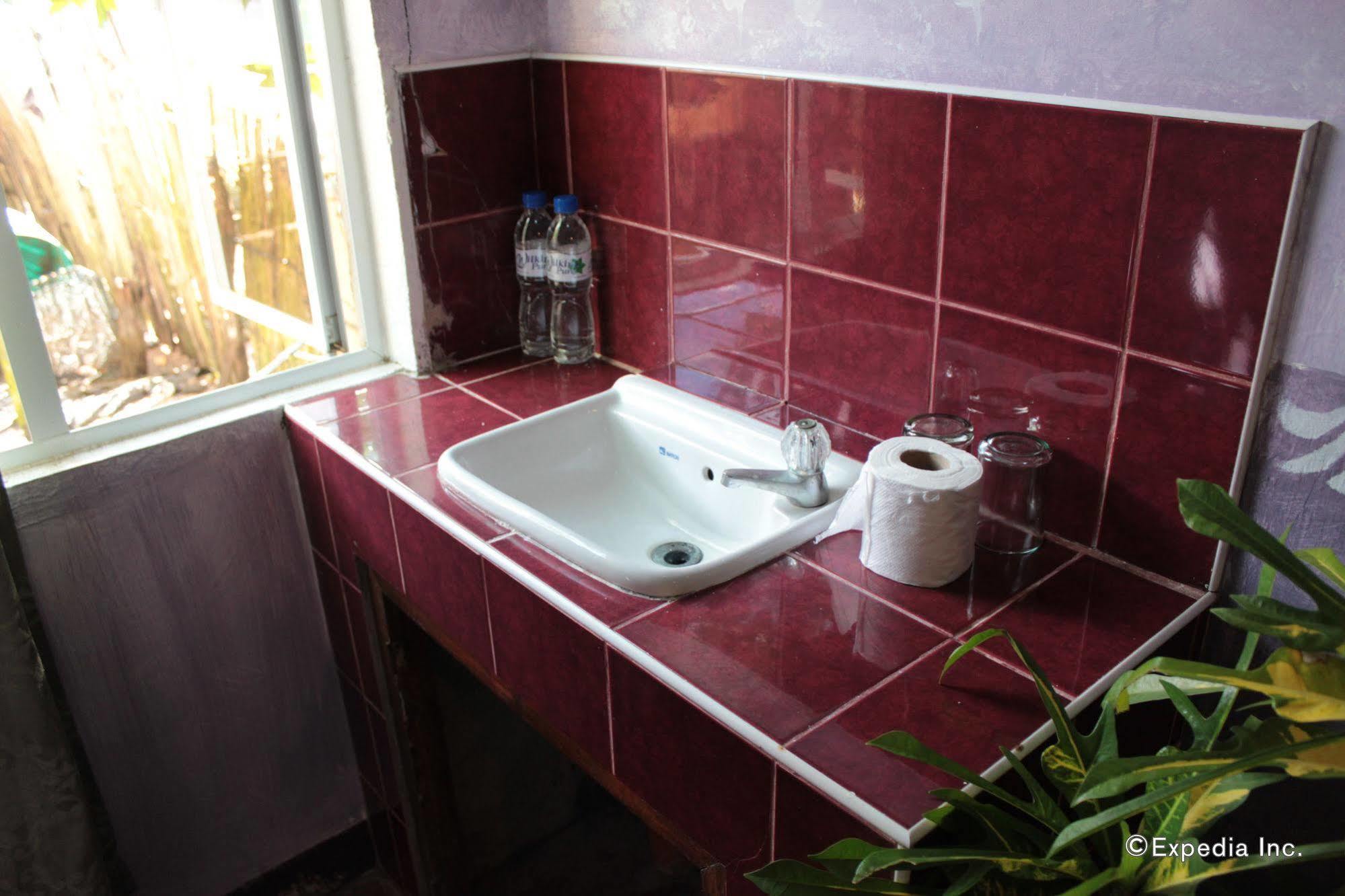 Pierhouse Lodging Бусуанґа Екстер'єр фото